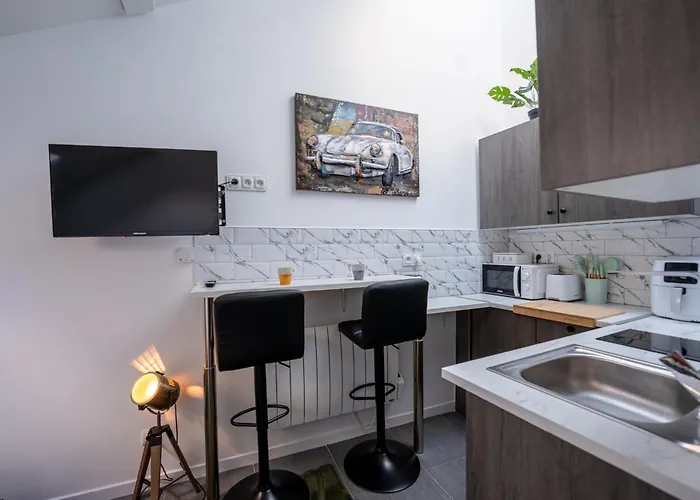 Le Petit Pierre A 5 Min De La Gare Insolites * Nancy